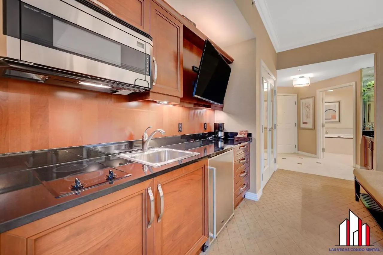 Mgm Signature-29-819 F1 Track & Strip View Studio Las Vegas Holiday home